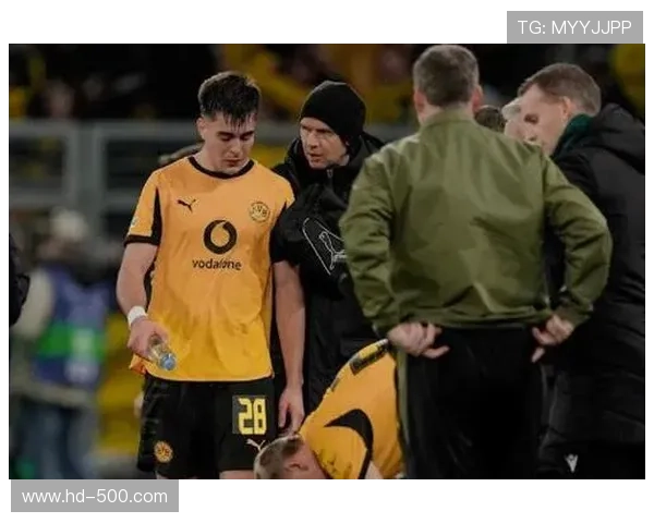 切尔西召回安塞尔米诺，多特蒙德后防再受打击